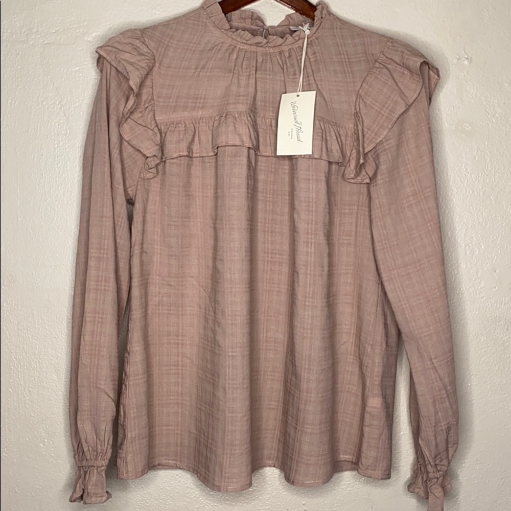 Ruffle Long Sleeve Crewneck Blouse